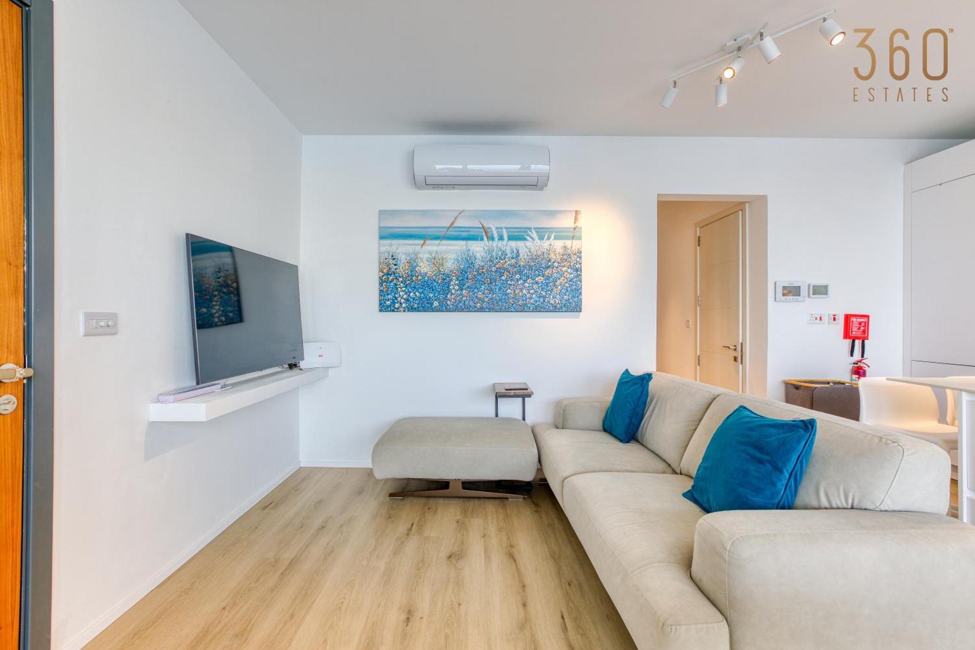 Designer 2Br Home With Stunning Views In St Pauls By 360 Estates St. Paul's Bay Exterior photo